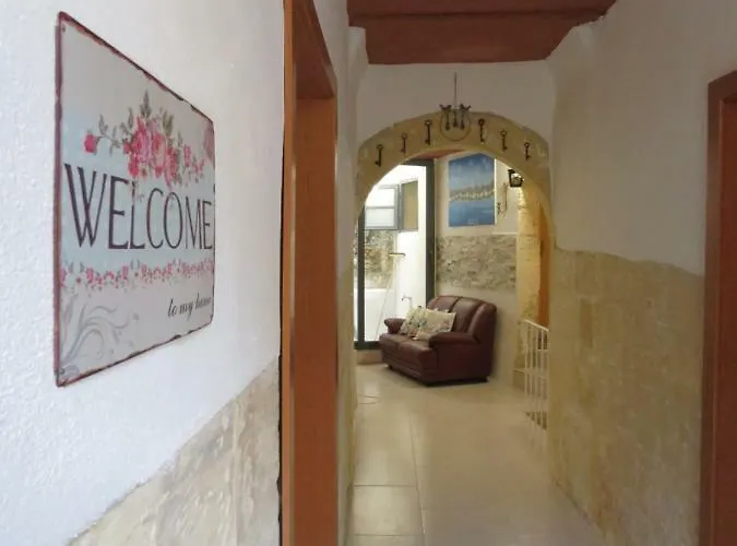 Amelia's House Of Character Cospicua